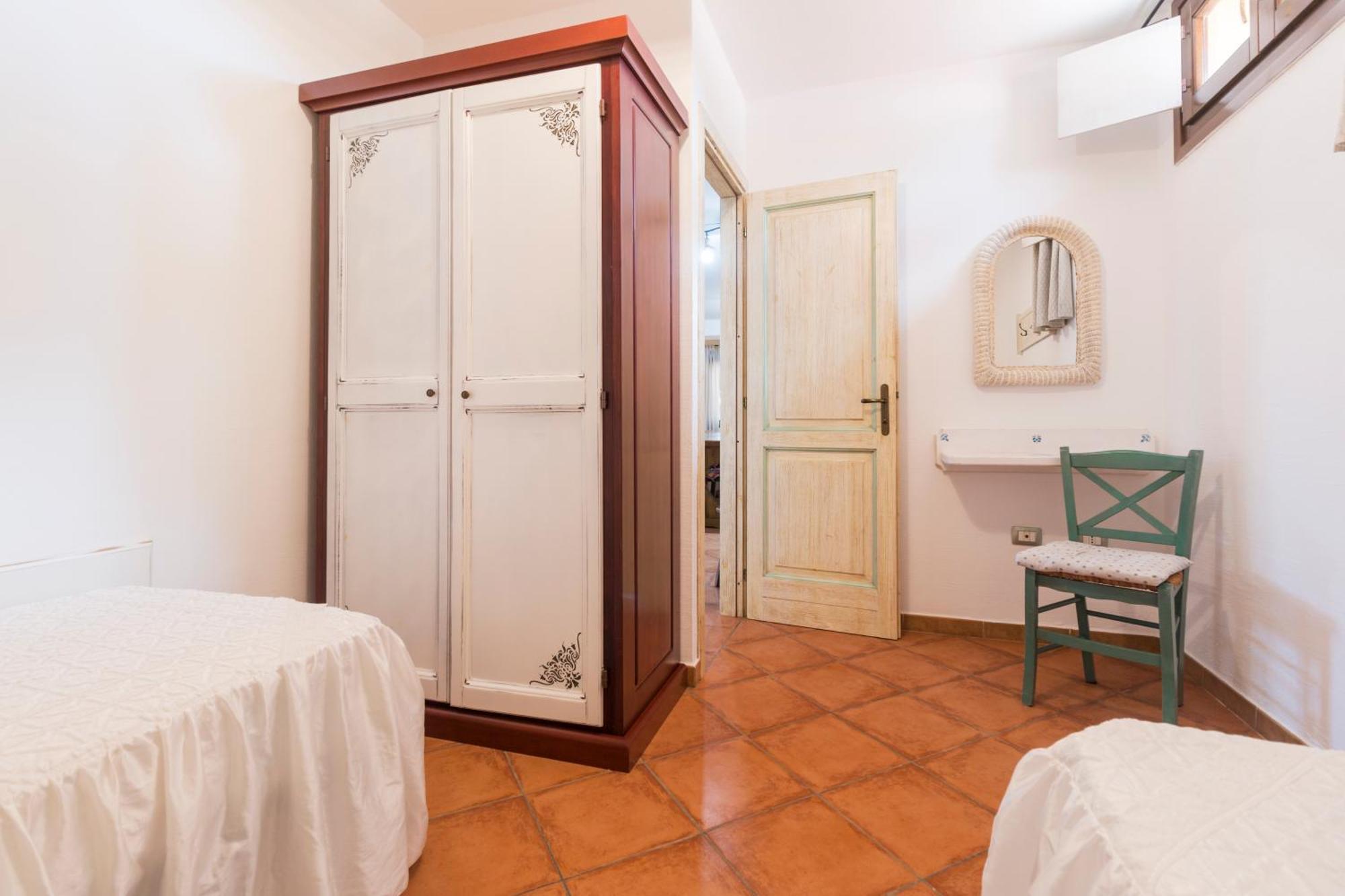 Ferienwohnung Rustico Degli Ulivi Orosei Exterior foto